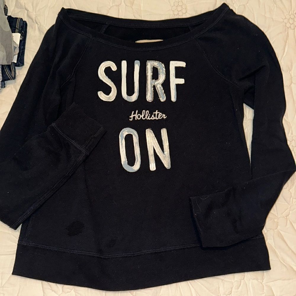 Hollister Off the shoulder sweater